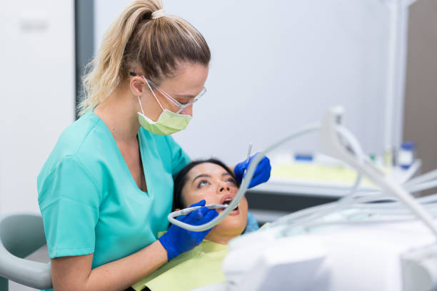 Best Broken Tooth Emergency  in Bell Gardens, CA